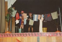 1982-01-10 Doe mer wa show 5 Maandag wasdag 01 1982-01-10 Doe mer wa show 5 Maandag wasdag 01